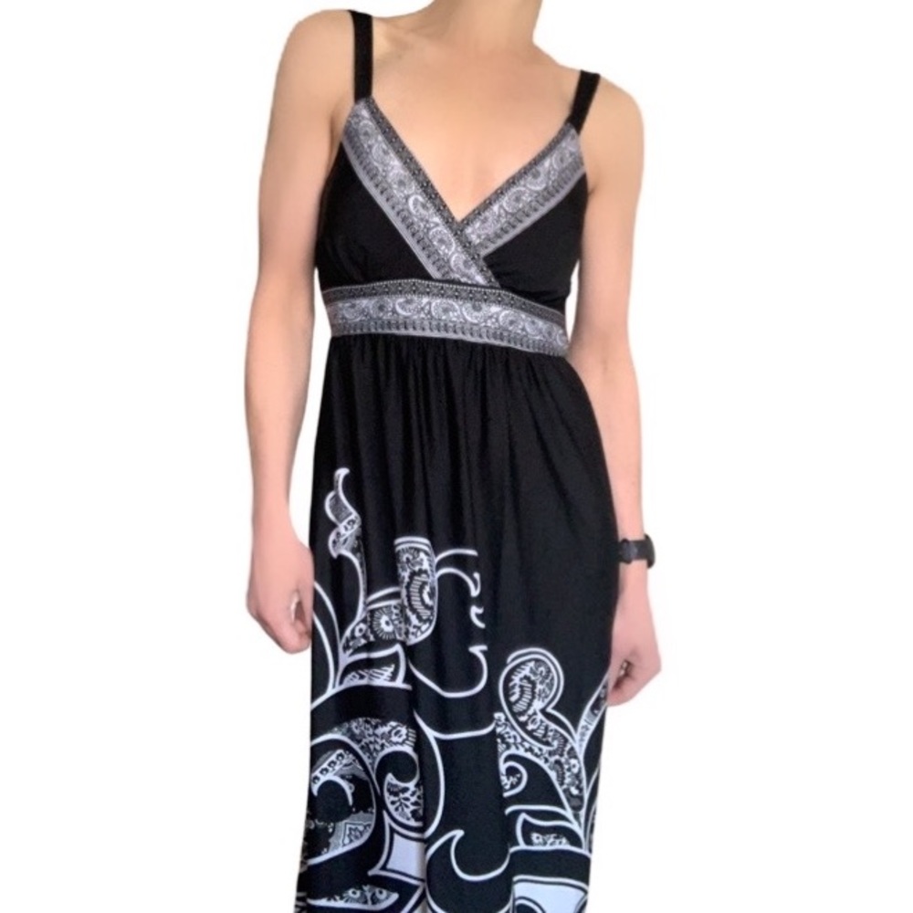 Olivia Matthews Black White Boho Aztec Maxi Dress Size Medium - Picture 3 of 12